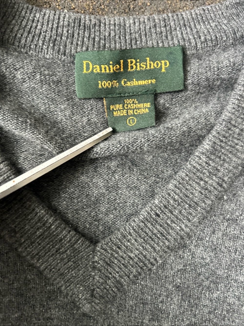 Daniel Bishop 100% Cashmere V-neck Sweater